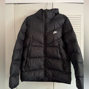 Nike  Storm-FIT Windrunner